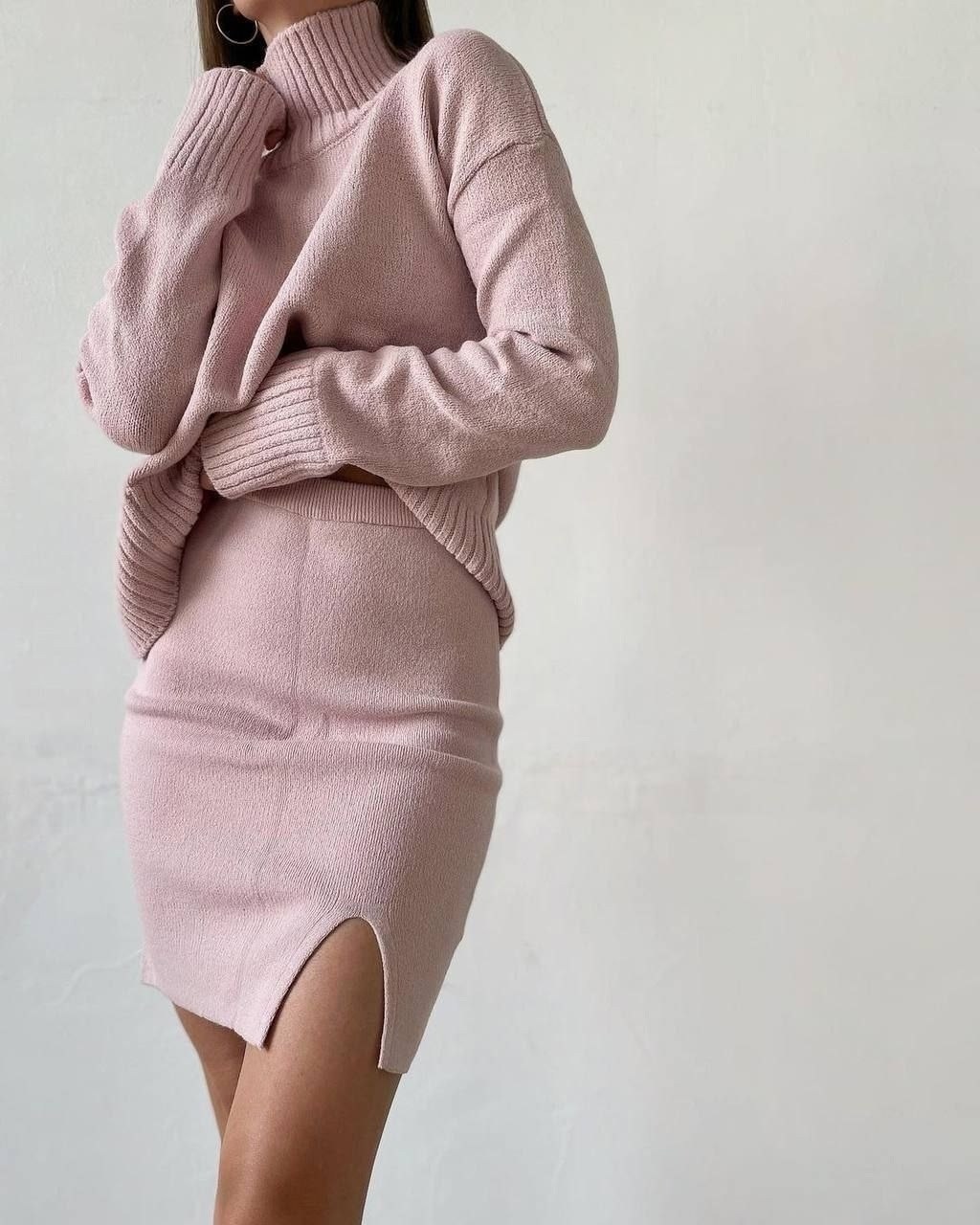 костюм юбка свитер,костюм вязаный,вязанная кофта с юбкой,вязаный костюм с юбкой,трикотажный костюм