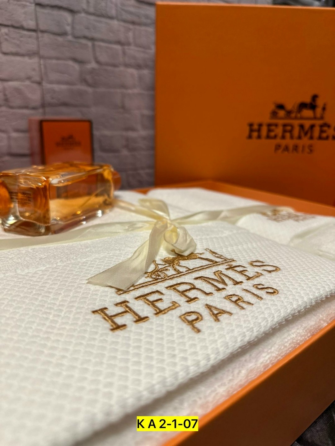 полотенце луи виттон,полотенце louis vuitton,набор полотенец,подарочные наборы полотенец,комплект из трех полотенец