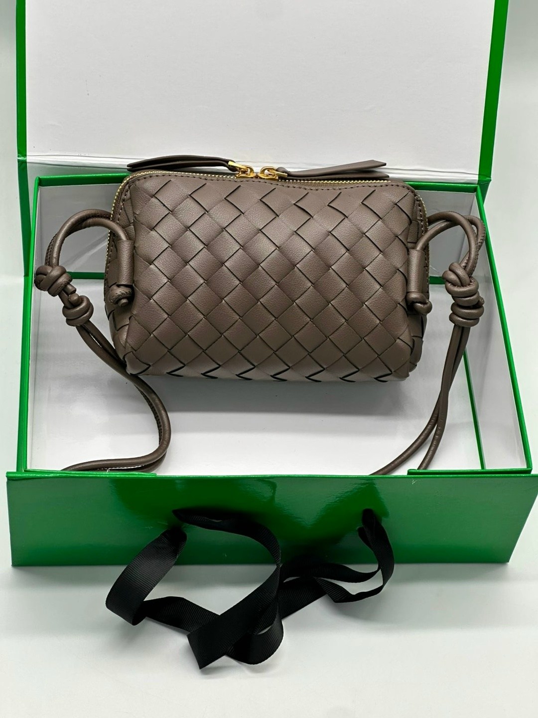 женская сумка bottega veneta,сумка bottega veneta,сумка bottega,сумка,сумка на плечо bottega veneta