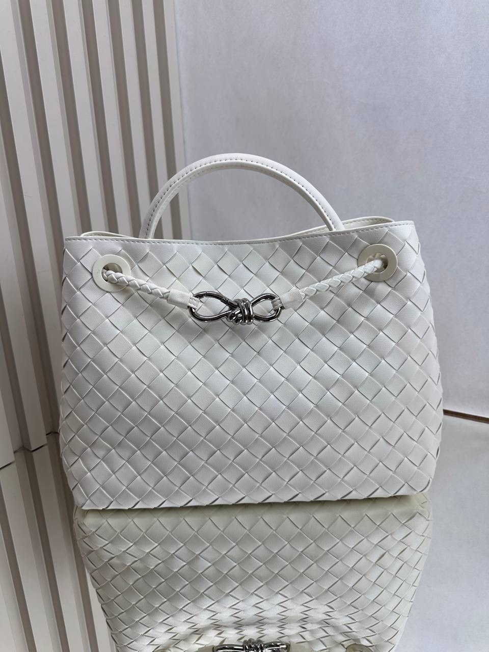 женская сумка bottega veneta,сумка bottega veneta,bottega veneta,модная сумка,плетеные сумки