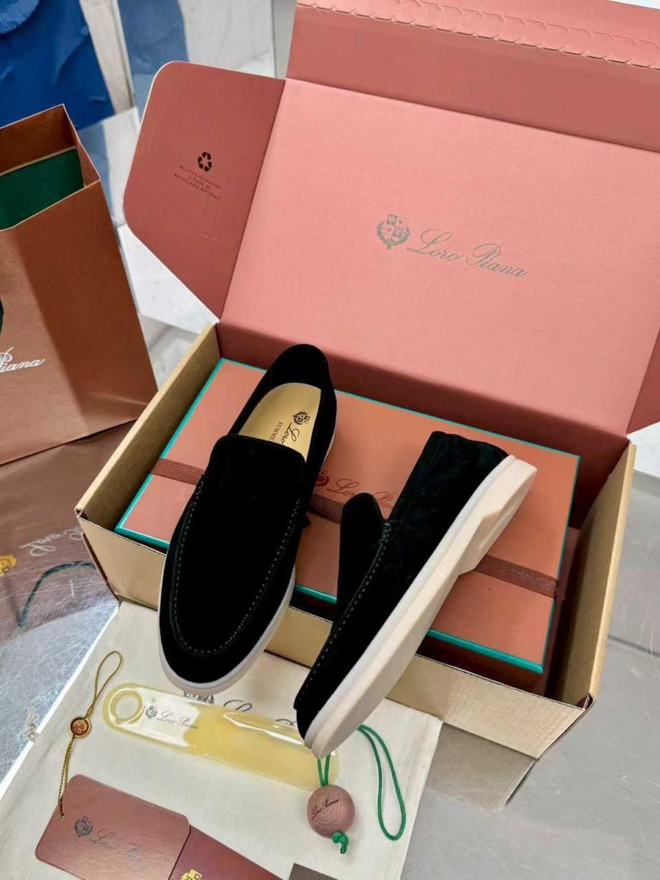 лоферы женские loro piana,замшевые лоферы loro piana,,лоферы лоро пиано оригинал,лоферы loro piana