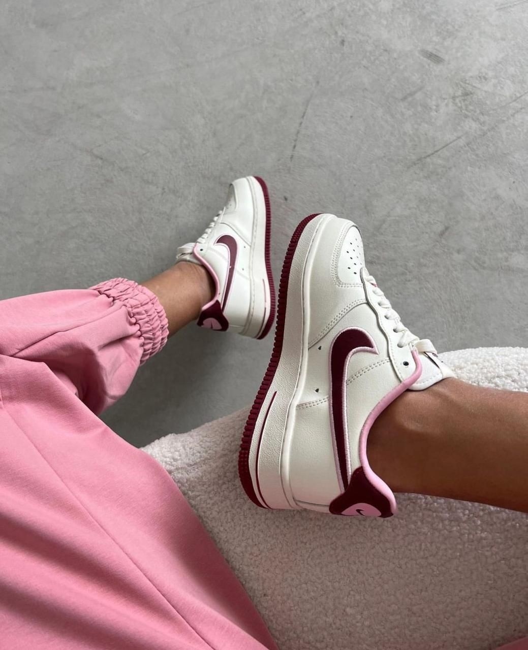 кросcовки nike air force 1,кроссовки air force 1 cherry low valentine's day,кроссовки nike air force 1 low,puma trinomic бордовые,кроссовки nike air force 1 low valentine day