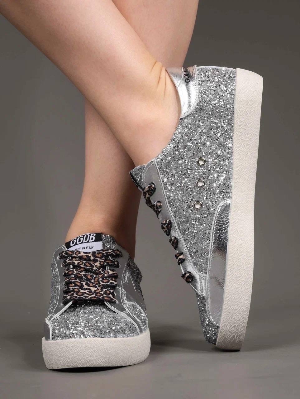 ,golden goose кеды super-star с блестками серебристый,golden goose superstar silver glitter sneakers,кеды golden goose superstar серебряные,golden goose кеды glitter