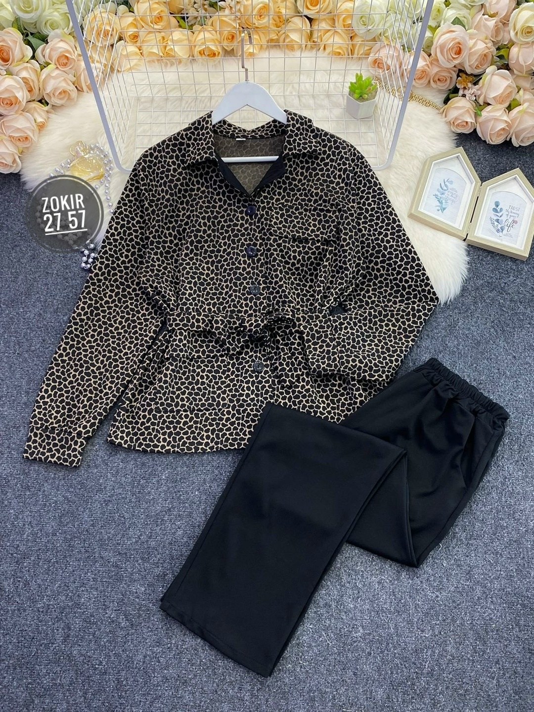 женский костюм двойка,женские костюмы больших размеров,костюм с брюками,блуза,жакет и брюки