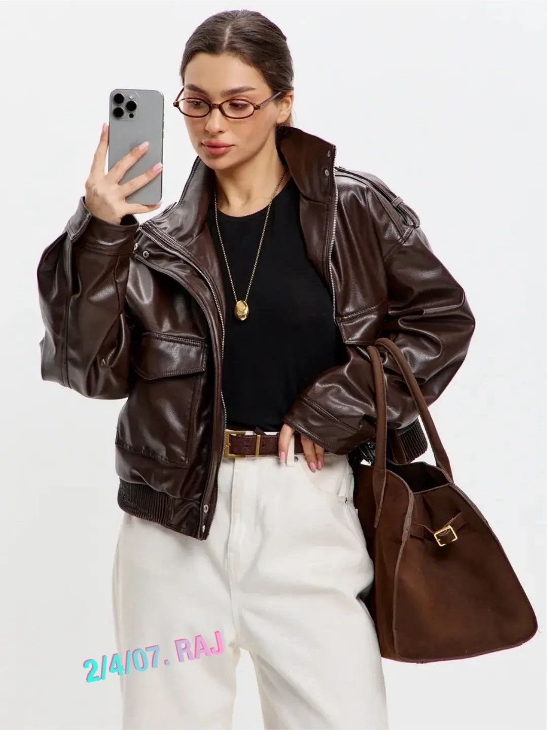 кожаная куртка,куртка бомбер,куртка кожаная женская,женская куртка,куртка бомбер кожаная