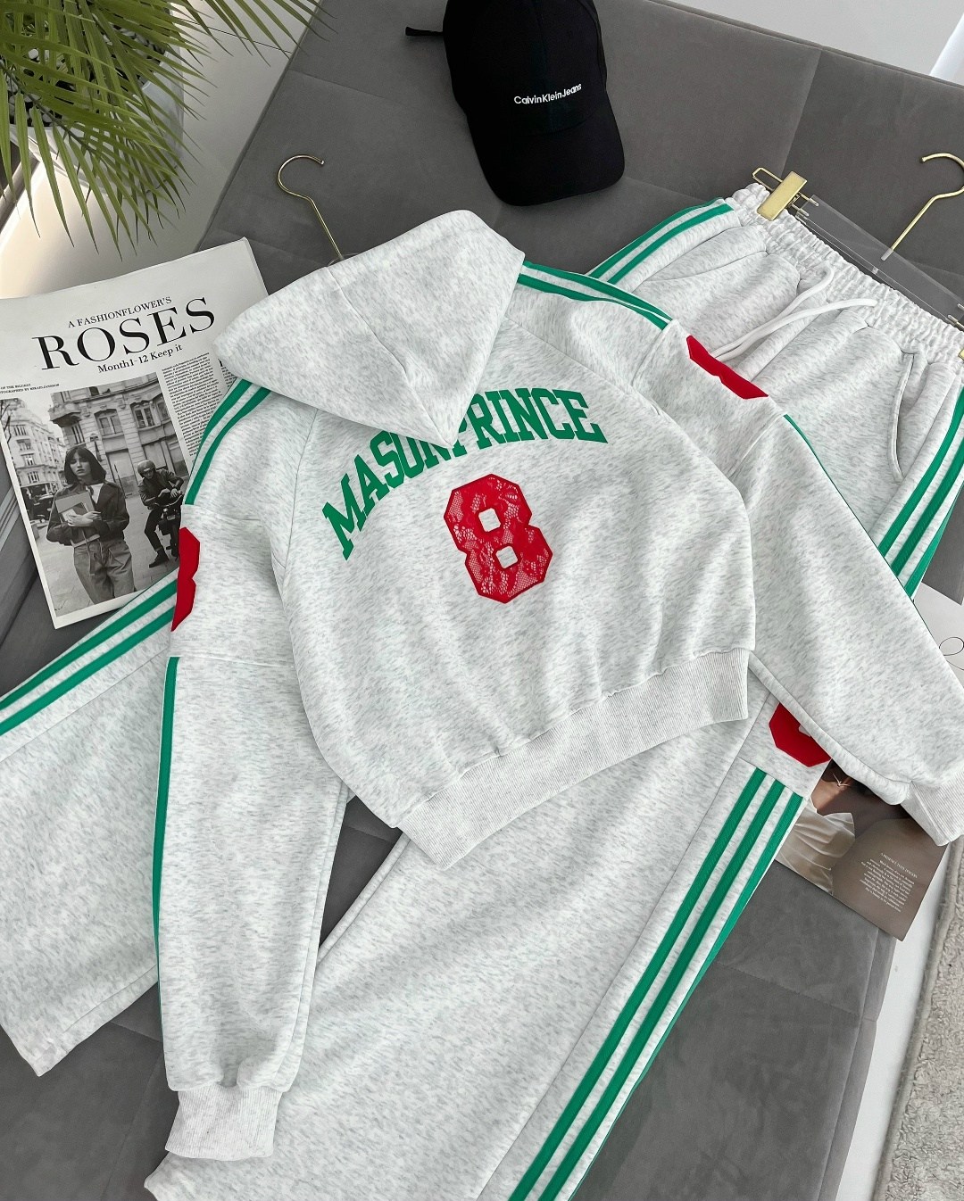 спортивный костюм gucci,костюм спортивный женский,женский спортивный костюм gucci,спортивный костюм,костюм спортивный гуччи женский