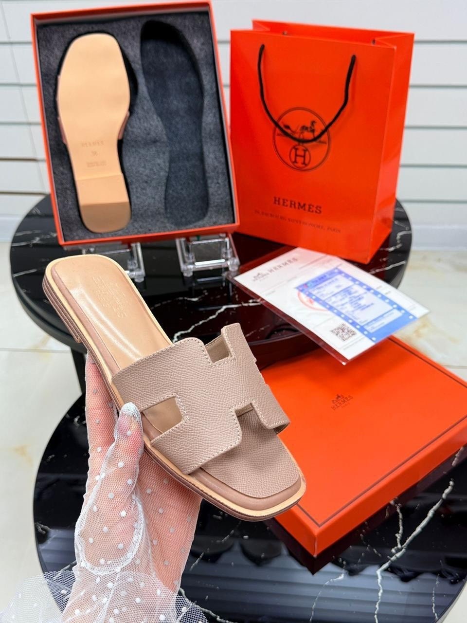 шлепанцы гермес женские,,шлепки эрмес оригинал,шлепанцы женские,сандалии пляжные