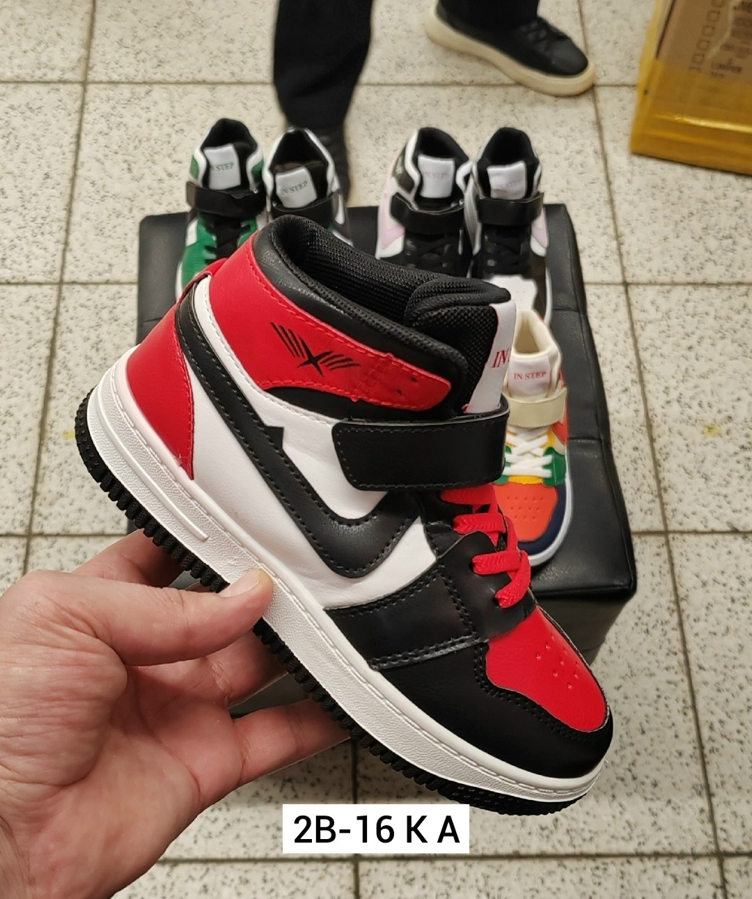 ,детская ,детские кроссовки,детские кроссовки высокие,кроссовки для детей