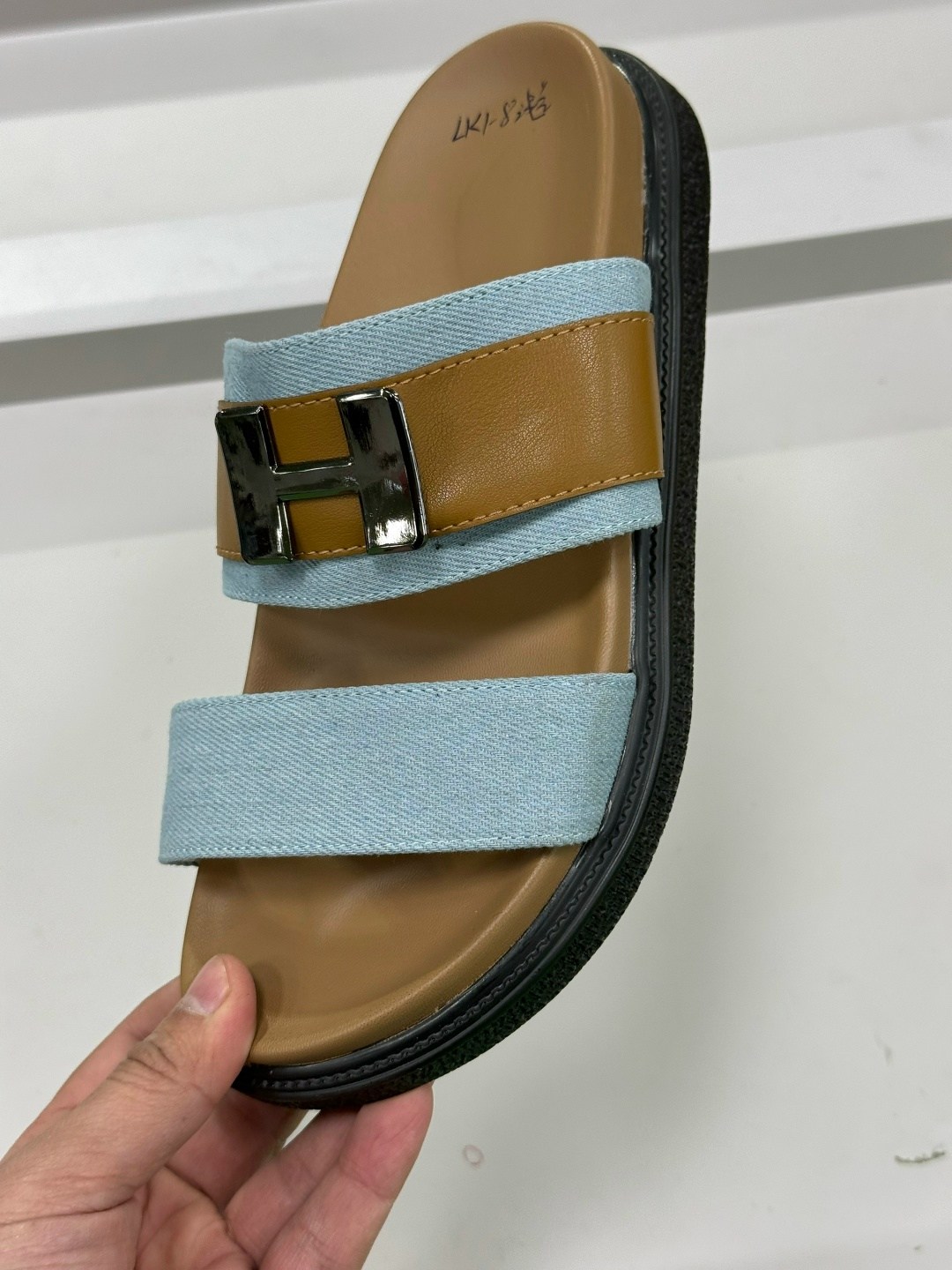 шлепанцы hermes,,шлепки hermes женские,сандалии hermes,шлепки эрмес