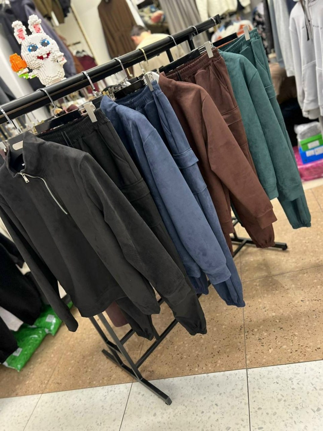 спортивный костюм на флисе мужской,костюм спортивный мужской,мужской теплый графитовый спортивный костюм на флисе,спортивный костюм теплый мужской,мужской костюм на флисе