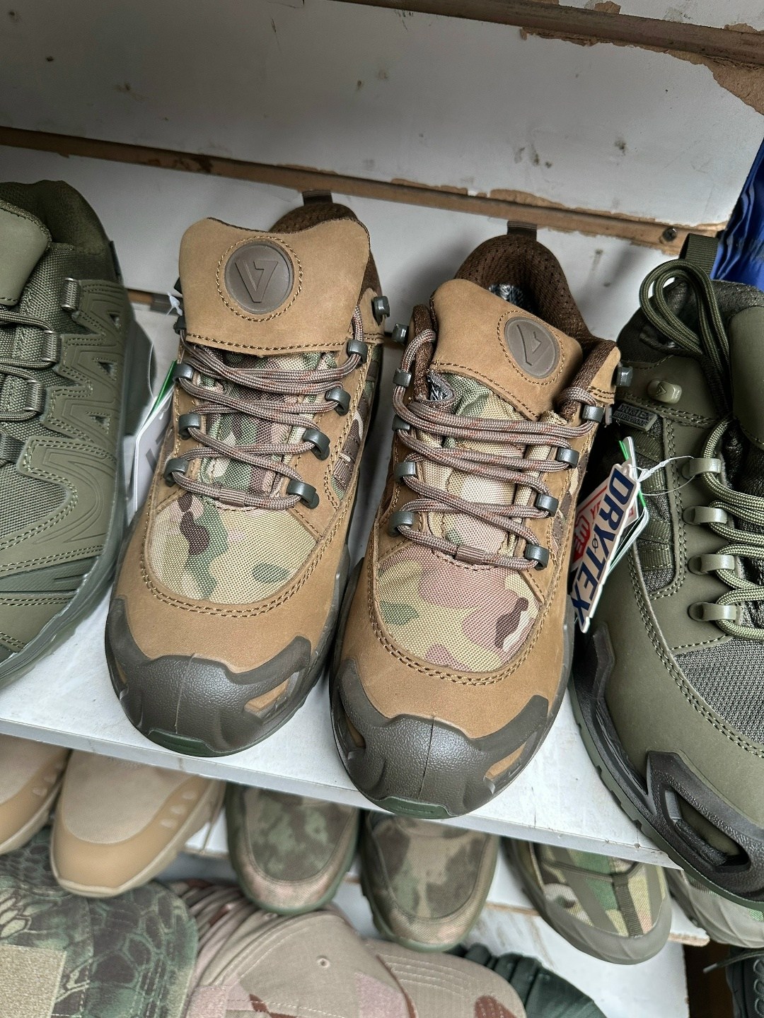 тактические кроссовки,тактическая ,тактические ботинки,ботинки тактические треккинговые,треккинговые тактические кроссовки