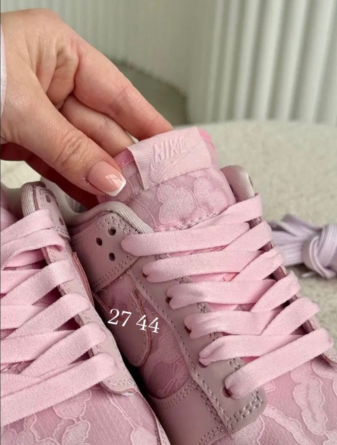 nike розовые кроссовки dunk для женщин,кроссовки nike dunk low розовый/белый,dunk low retro- для кроссовок nike цвет темно-розовый,кроссовки,dunk low retro- для кроссовок nike