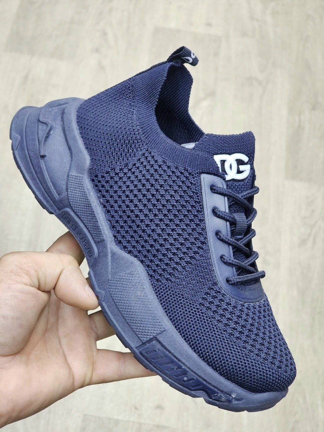 кроссовки,женские кроссовки,красные кроссовки,спортивная ,кроссовка