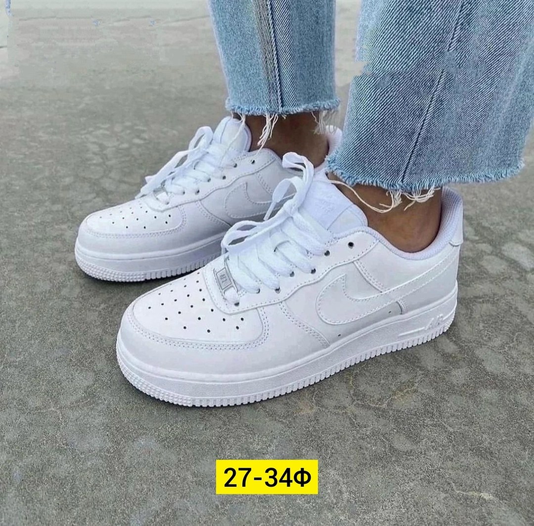 серебряные кроссовки женские,реплика кроссовки найк женские,женские кроссовки,кроссовки модные,кроссовки