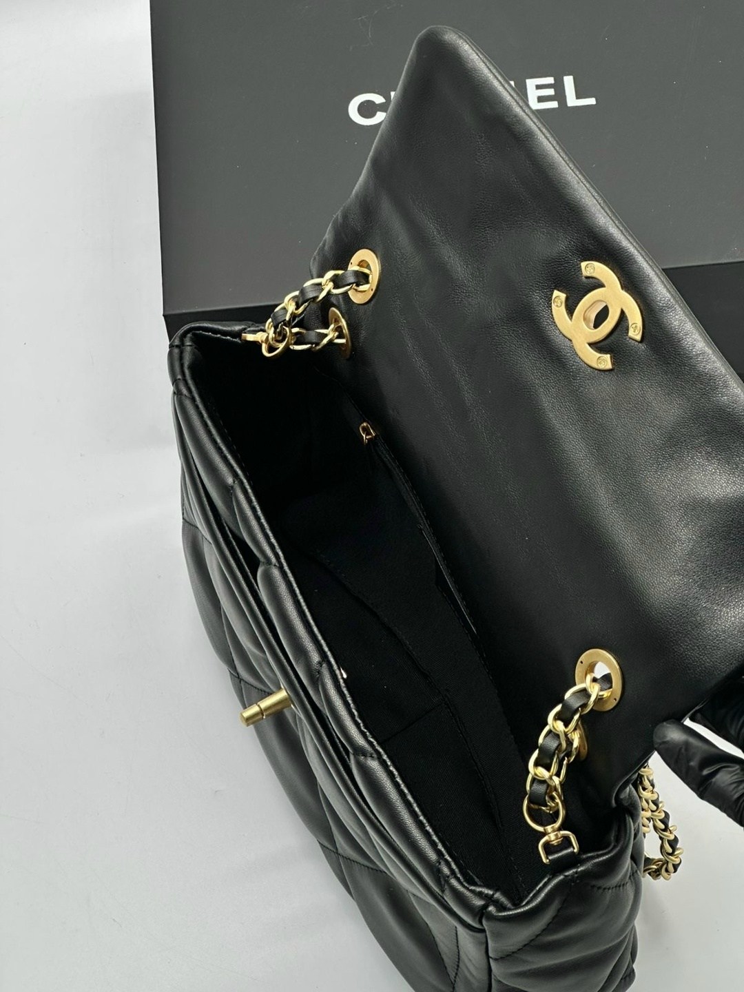 chanel сумка,сумка женская chanel,сумка шанель,лимитированная сумка шанель,сумочка шанель