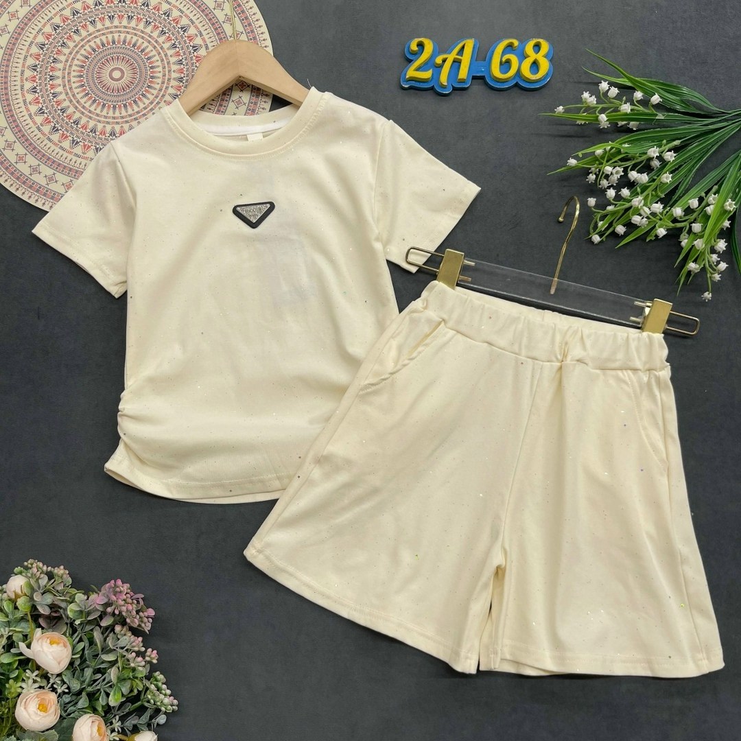 детские костюмы,костюм детский,костюм для девочек,костюм бежевый,костюм со шортами