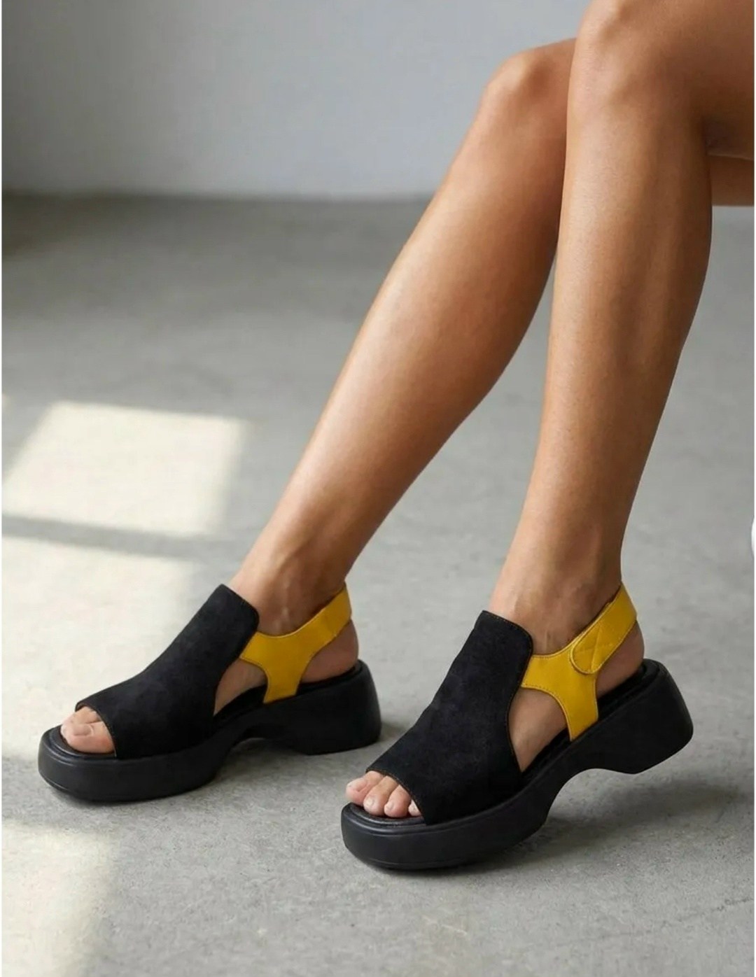стильные босоножки,босоножки на платформе,босоножки женские,замшевые босоножки,