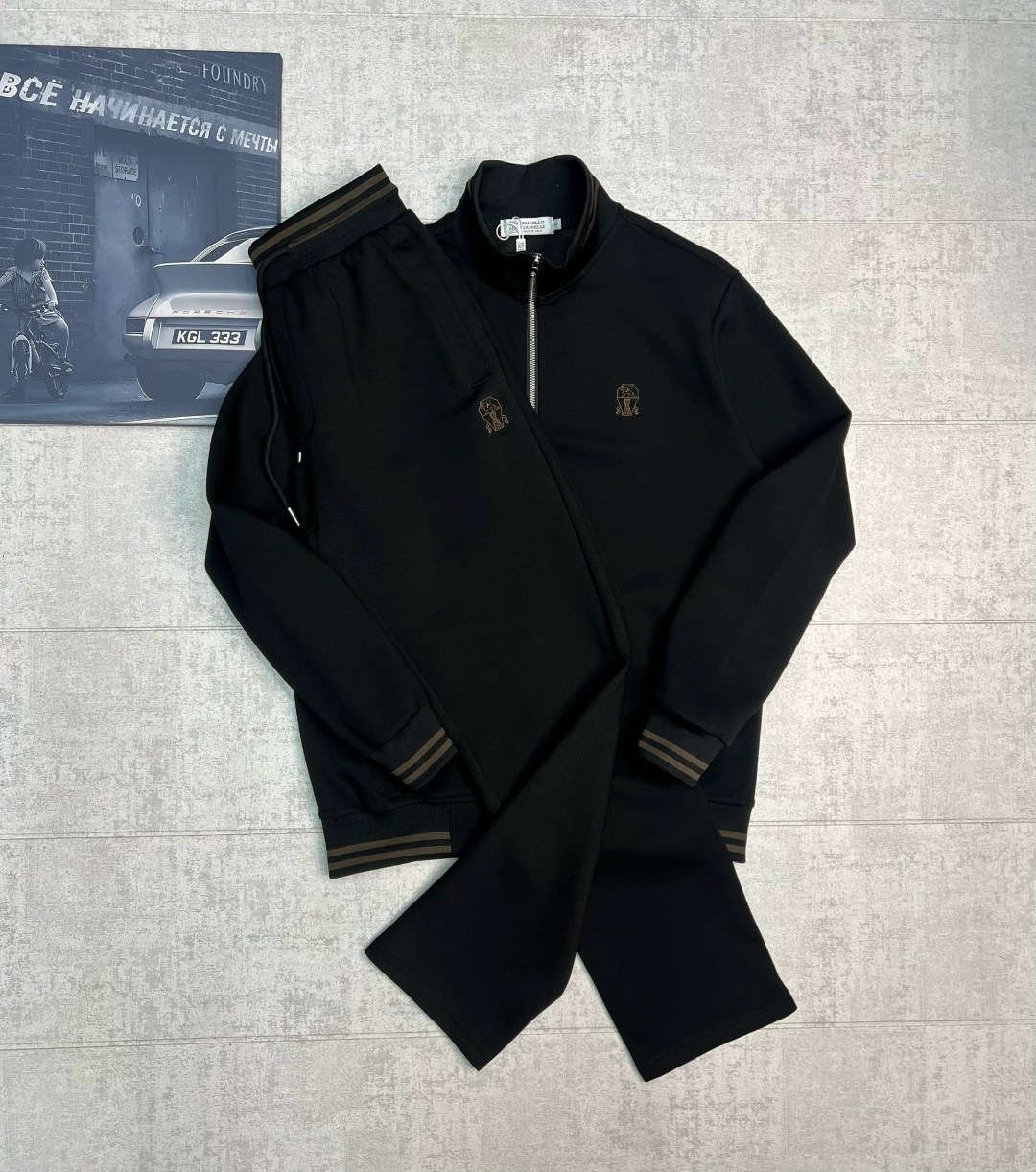 мужские спортивные костюмы,костюм brunello cucinelli,спортивный костюм brunello cucinelli,спортивный костюм loro piana,спортивный костюм armani