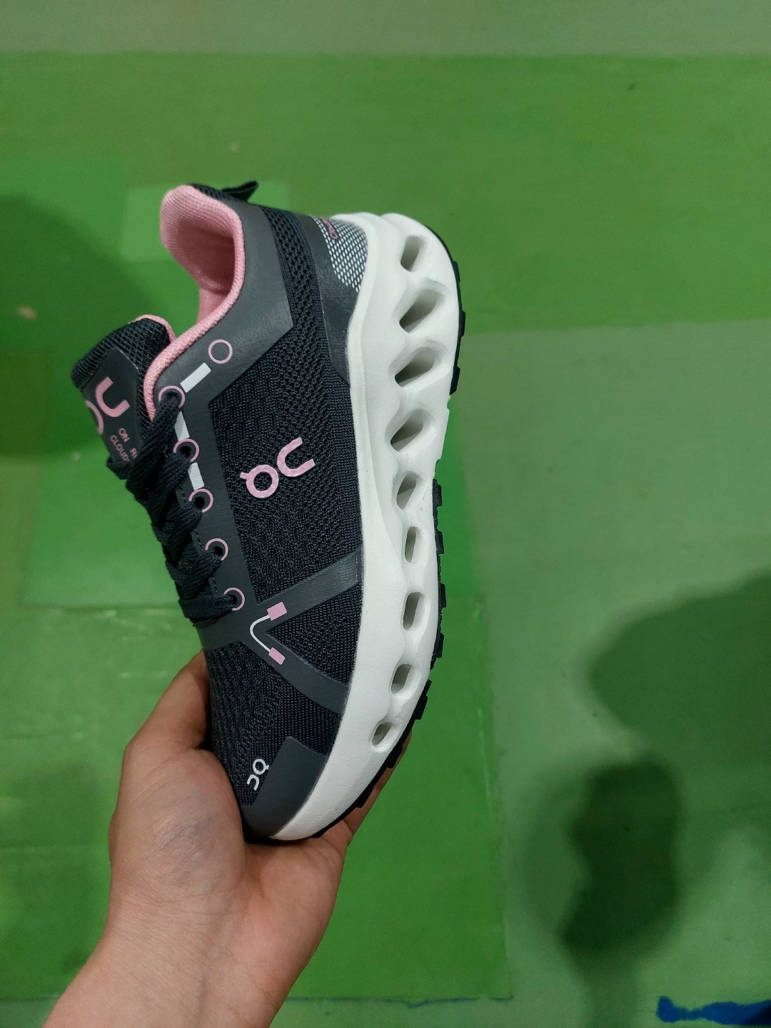 кроссовки женскиe,кроссовки on,кроссовки,повседневные кроссовки,белые кроссовки