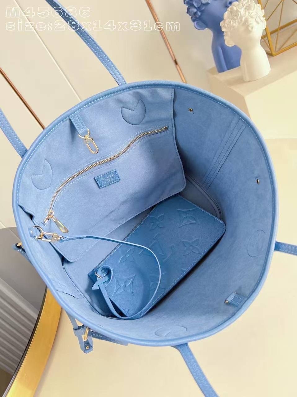 сумка луи виттон голубая,louis vuitton сумка,женская синяя сумка louis vuitton onthego mm,сумка луи виттон синяя,сумка женская louis vuitton