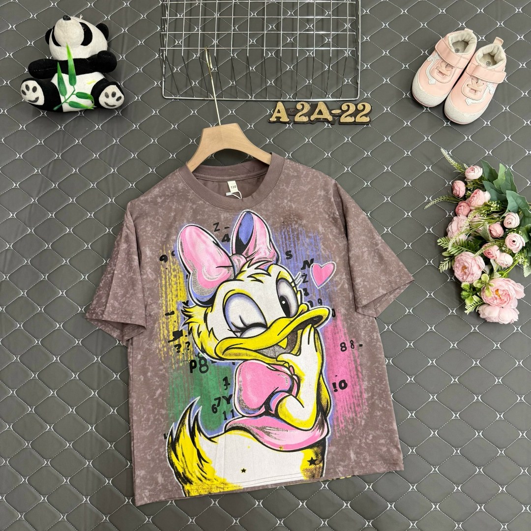 футболка зара с дейзи дак,футболки для девочки,футболки для девушек,женские футболки с принтом,футболка с принтом