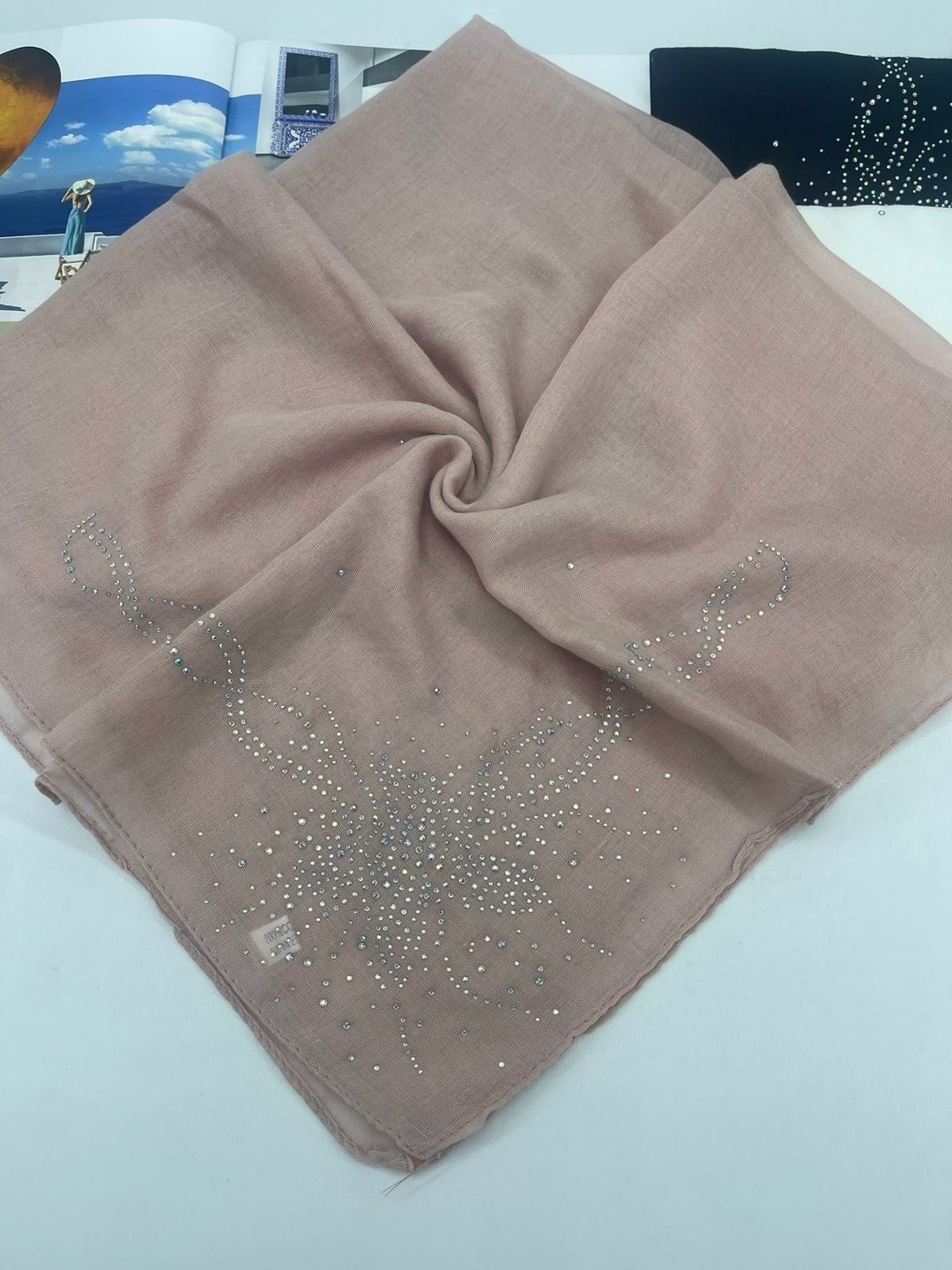 белый платок,новинки платок,платки женские,платок со стразами,красивый платок