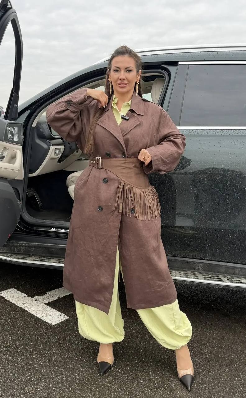 плащ тренч женский,модное пальто,модный плащ,тренч плащ,женские плащи и тренчи 2026-2025