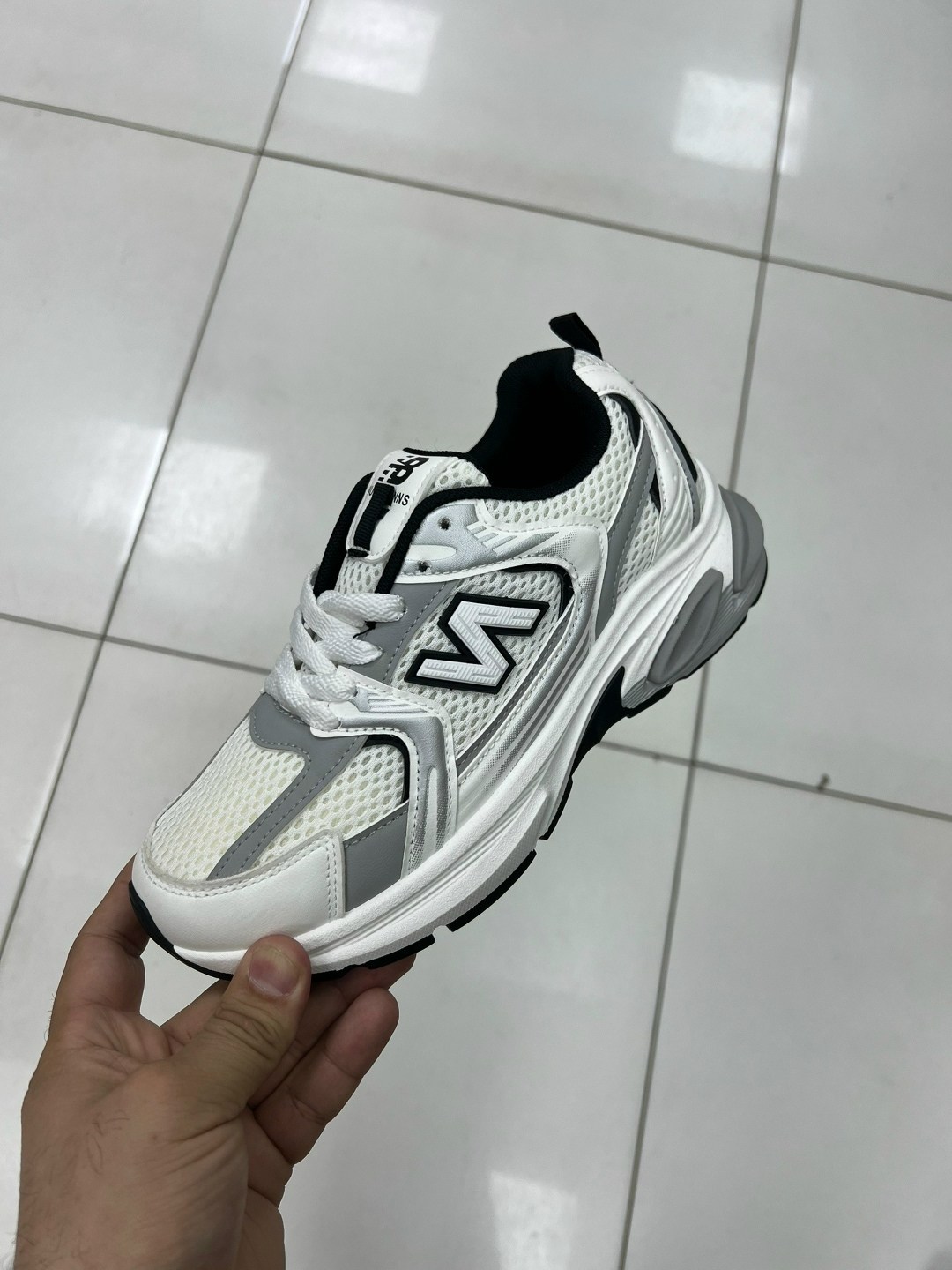 кроссовки женскиe,кроссовки new balance 530,кроссовки женские new balance 530,кроссовки,повседневные кроссовки