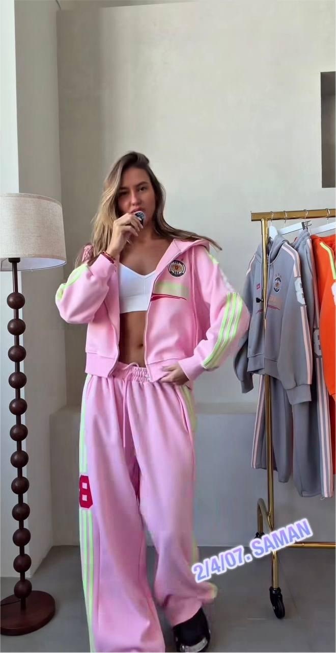 костюм спортивный женский,стильные костюмы,трикотажные костюмы,костюм женский,спортивный костюм