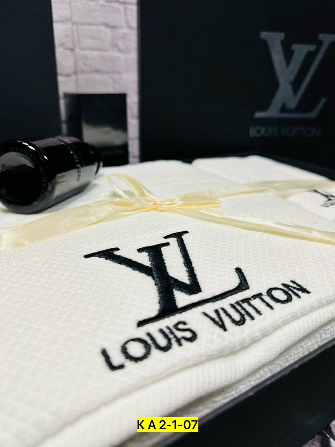 полотенце луи виттон,полотенце louis vuitton,набор полотенец,подарочные наборы полотенец,комплект из трех полотенец