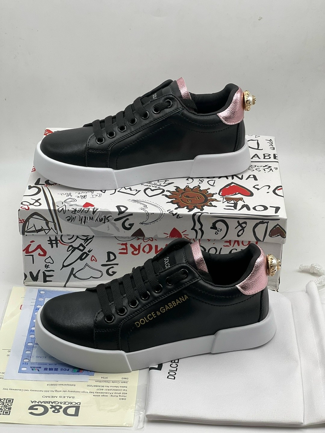 кроссовки дольче габбана черные,черные женские кожаные кроссовки с логотипом portofino dolce&gabbana,кроссовки dolce&gabbana,кожаные кеды portofino dolce & gabbana,кроссовки дольче габбана 2026