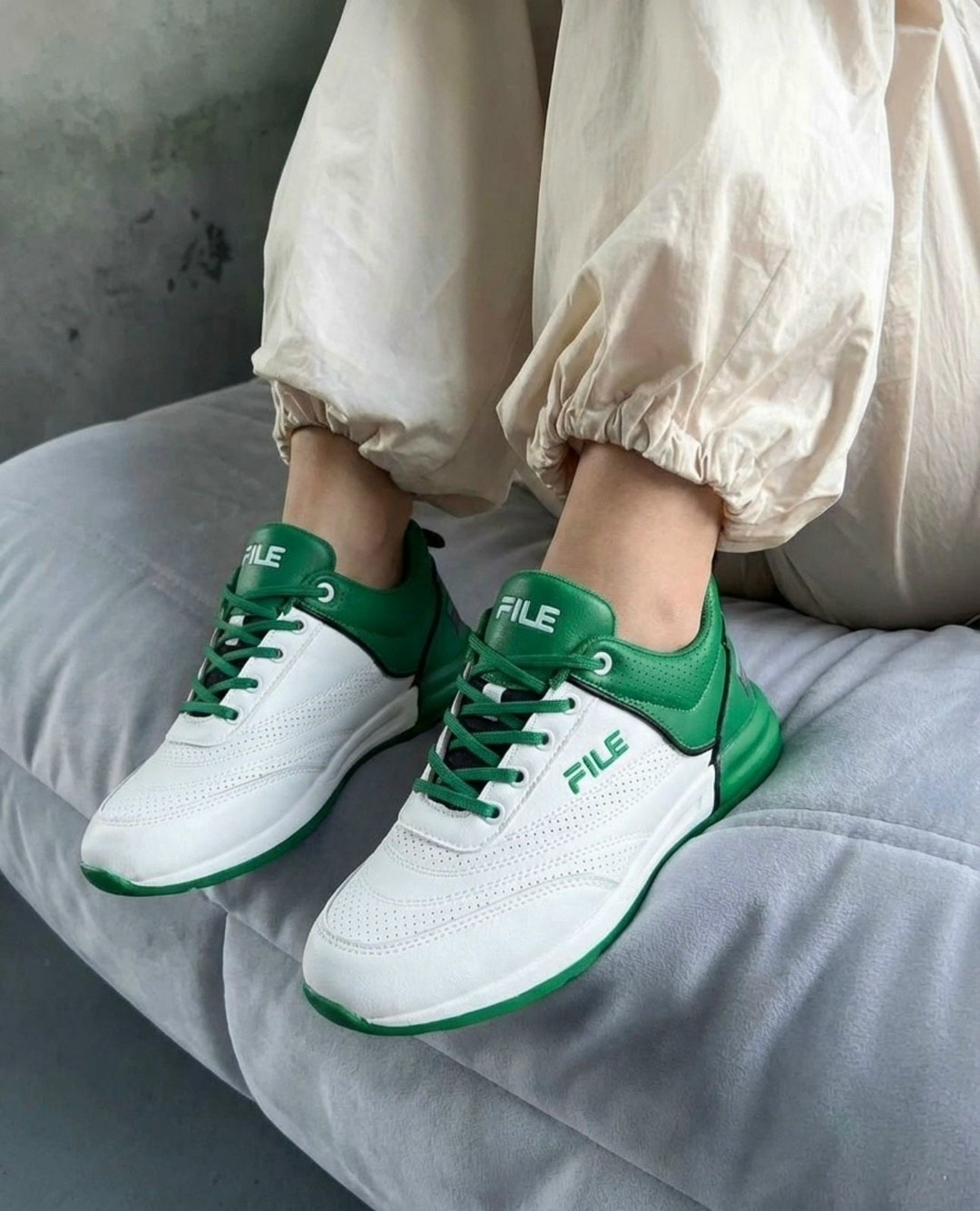 кроссовки женскиe,кроссовки,кроссы женские,спортивные кроссовки,кроссовки модные