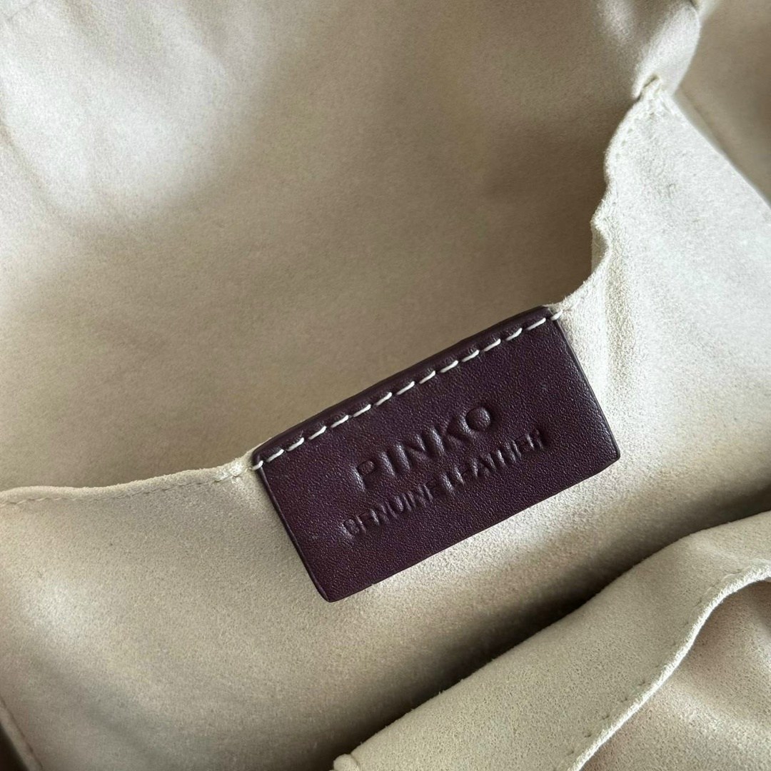 рюкзак женский pinko,рюкзак pinko,рюкзак pinko черный,женский рюкзак,кожаные рюкзаки