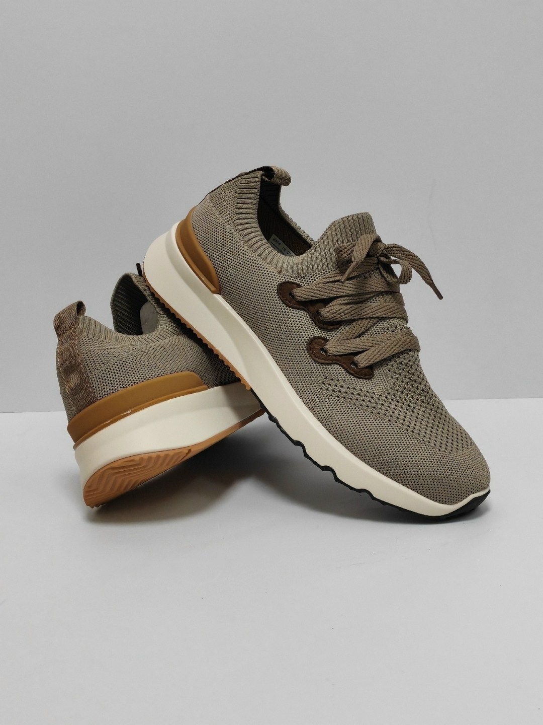 ,кроссовки женскиe,повседневные кроссовки,кроссовки тамарис зеленые,мужские кроссовки