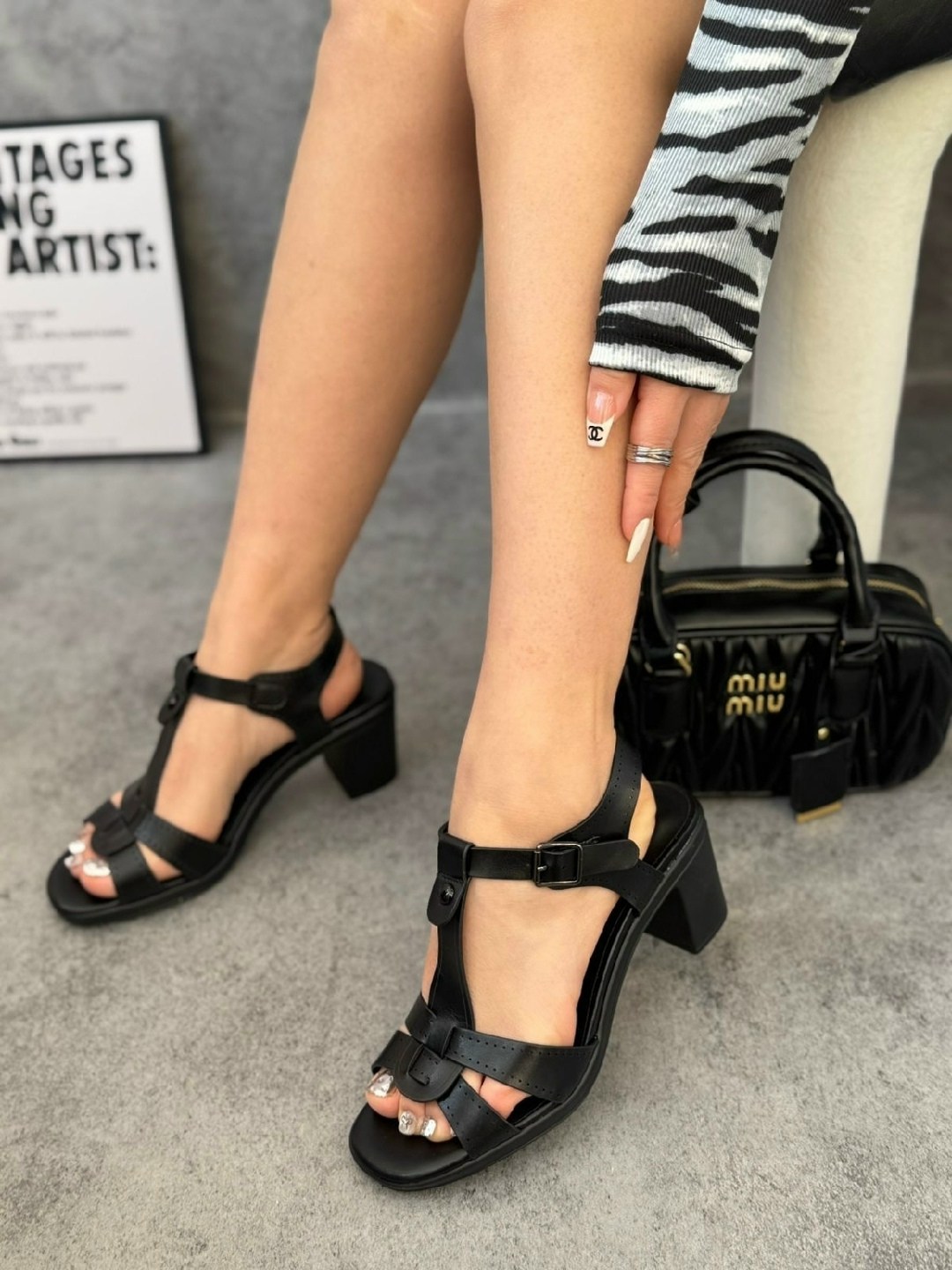 босоножки модные,женские босоножки,босоножки на каблуках,черные босоножки,босоножки летние на каблуке