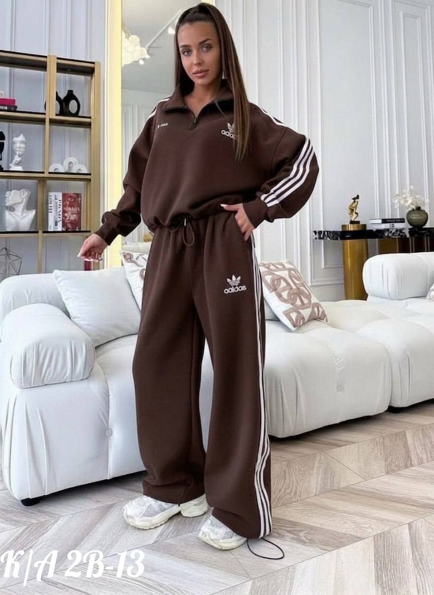 спортивный костюм адидас красный женский,спортивные костюмы женские 2026,красный женский спортивный костюм adidas,женские спортивные костюмы,костюм спортивный