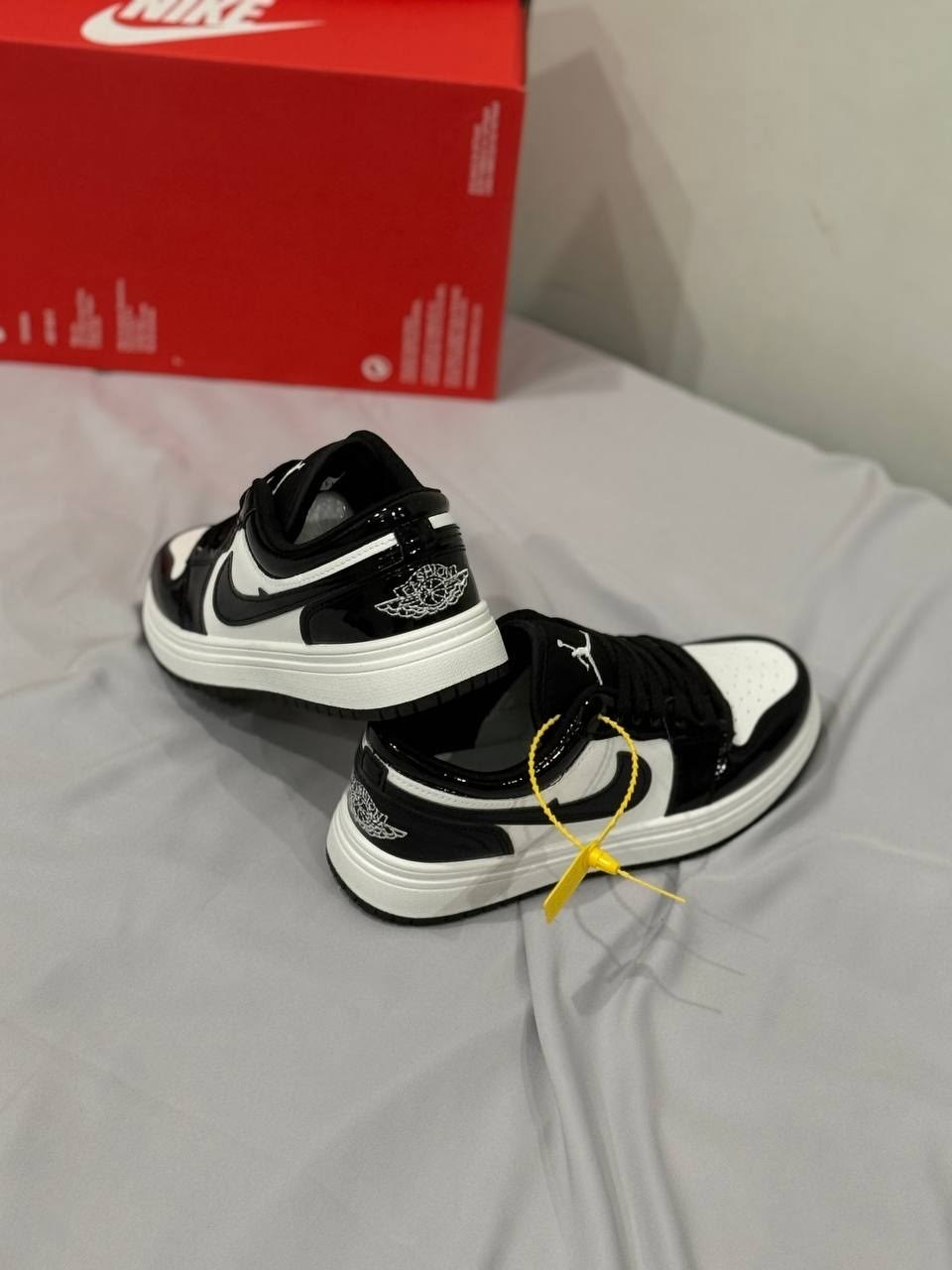 кроссовки бордовые,кроссовки,кроссовки джорданы,кроссовка,баскетбольная