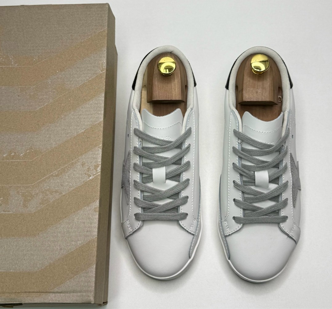 ,классические кроссовки,модные кроссовки,кроссовки golden goose,кроссовки женскиe