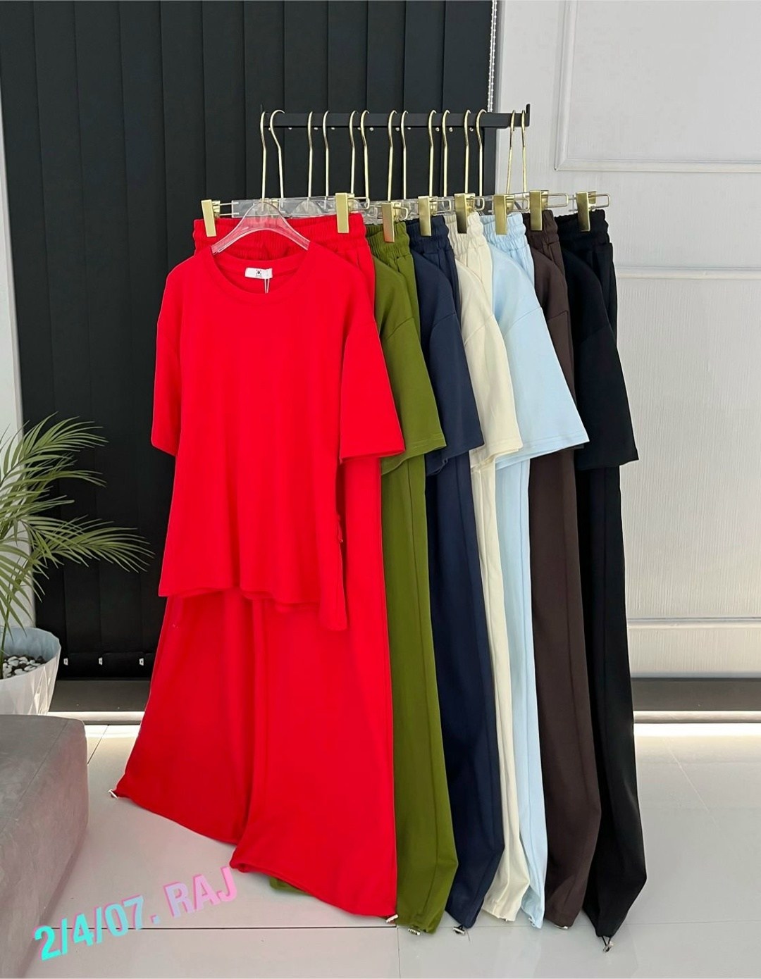 женский костюм двойка,женский костюм,комплект одежды женские,спортивные костюмы,комплект костюм