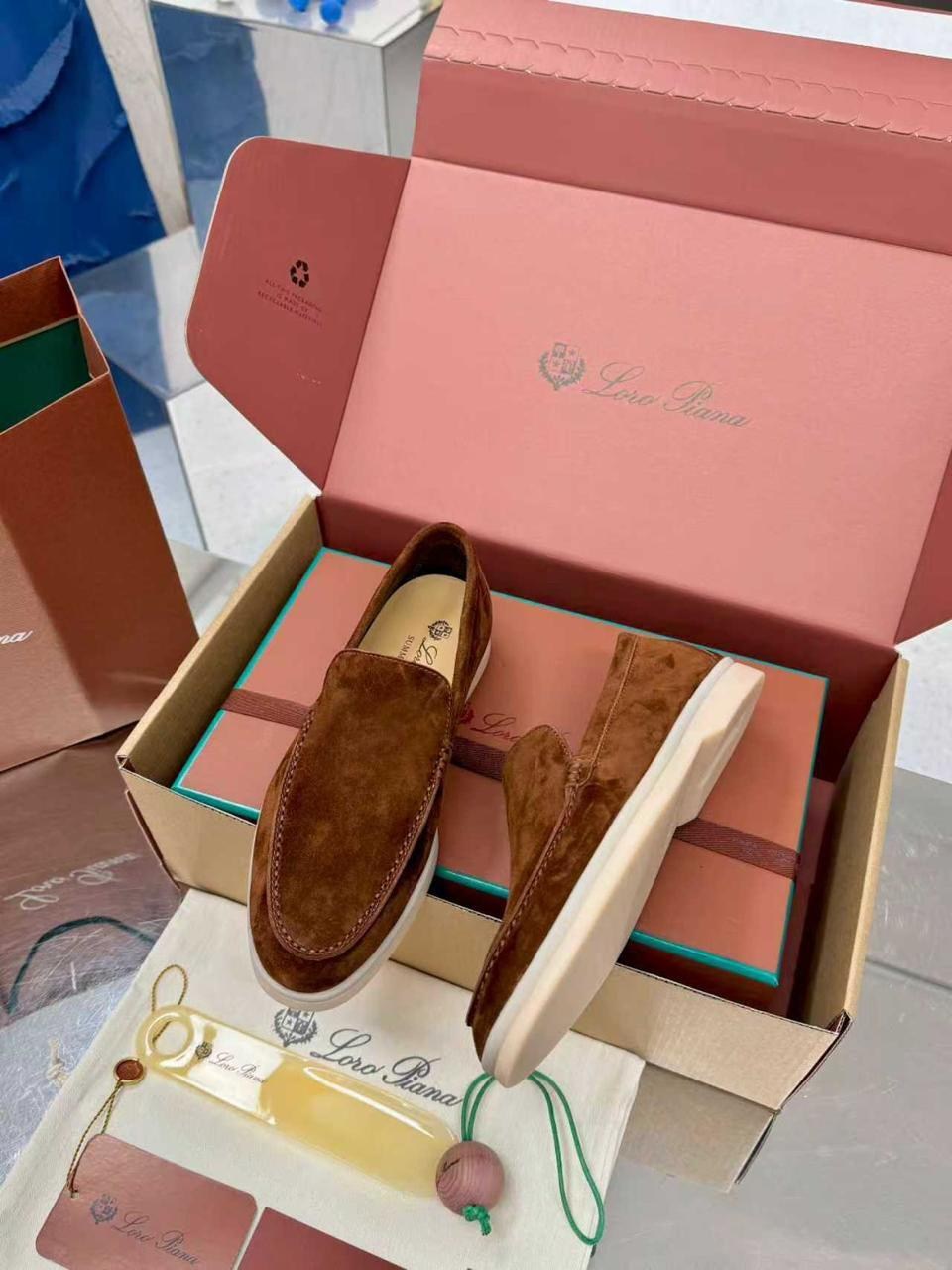 лоферы женские loro piana,замшевые лоферы loro piana,,лоферы лоро пиано оригинал,лоферы loro piana