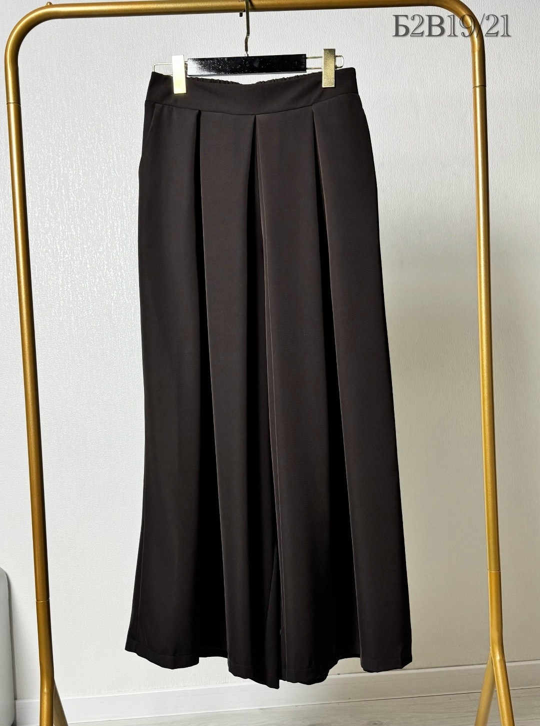 брюки широкие женские,широкие брюки,женские брюки палаццо,брюки с широкими штанинами,брюки палаццо