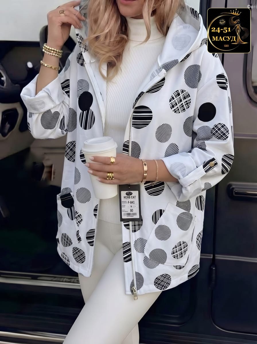 ветровка женская,женская куртка,легкая куртка,ветровка,куртка с капюшоном