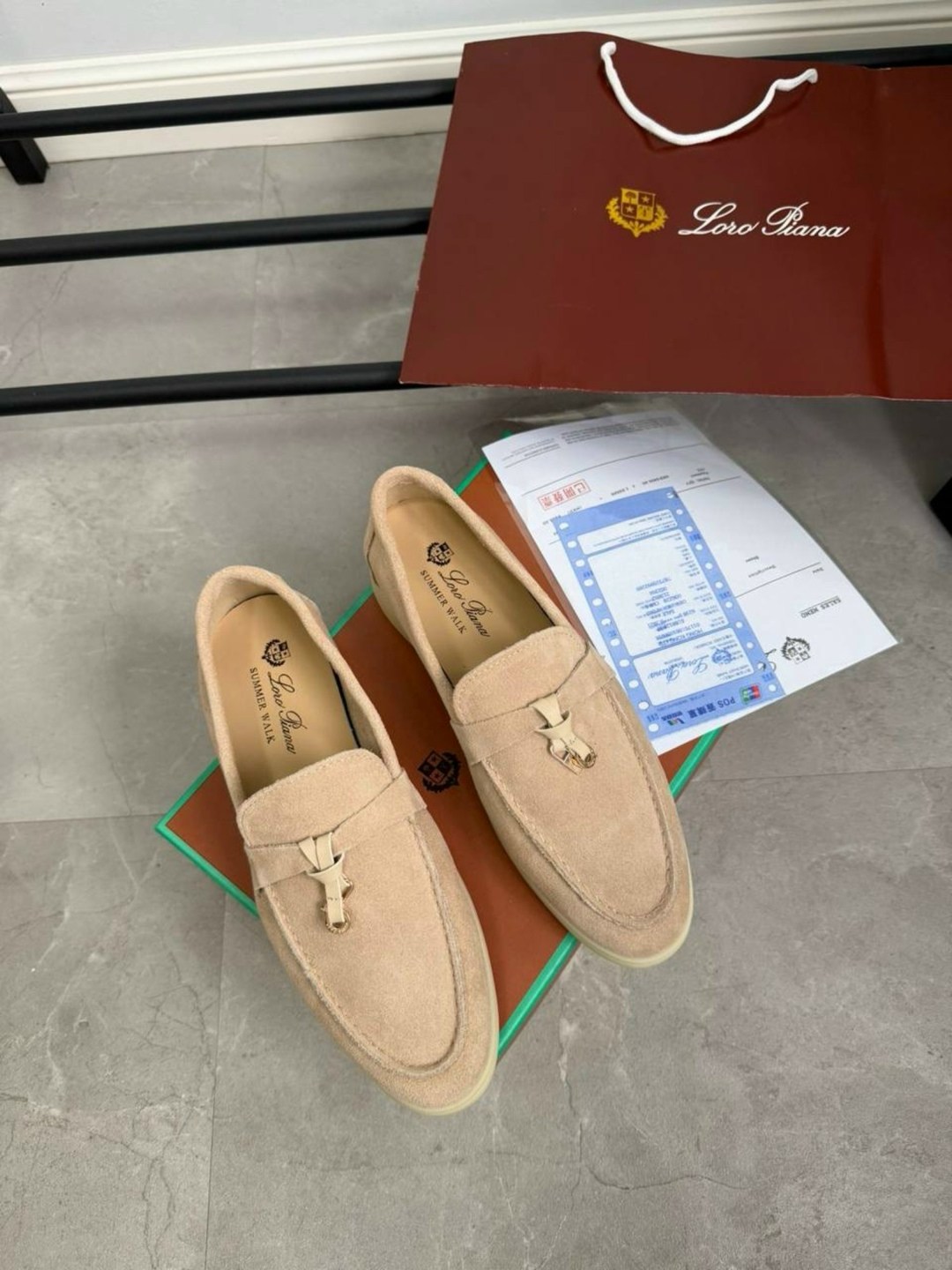 ,лоферы loro piana,замшевые лоферы loro piana,лоферы loro piana summer walk бежевые,замшевые лоферы