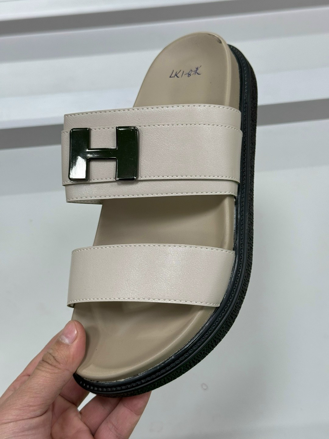 шлепанцы hermes,,шлепки hermes женские,сандалии hermes,шлепки эрмес