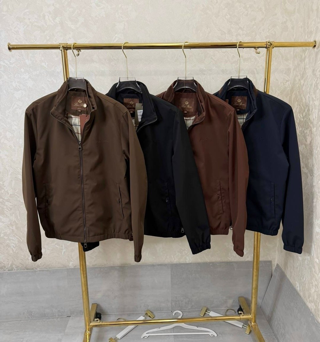 куртка,демисезонная куртка,мужская куртка,мужская куртка бомбер,легкая куртка