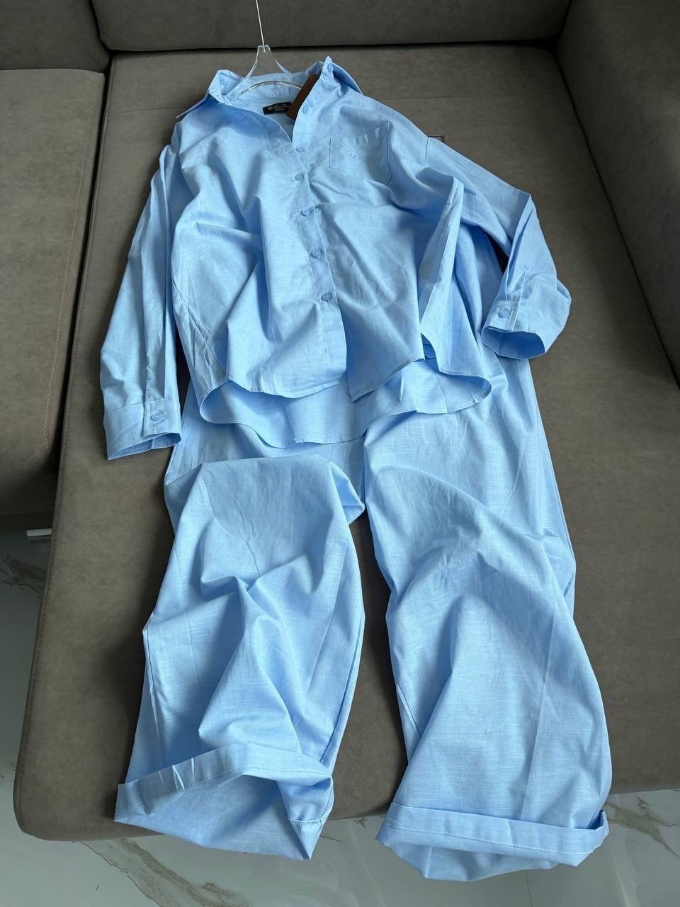 брючный костюм,костюм женский,костюм голубой,костюм в пижамном стиле голубой,летний брючный костюм