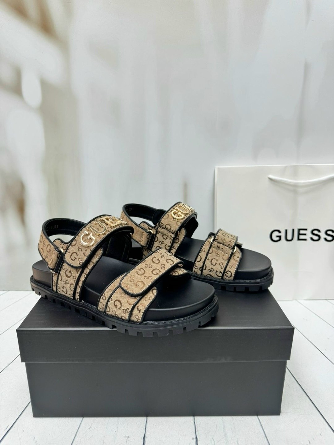 сандалии gucci,босоножки gucci,сандали гуччи женские,сандалии,сандали