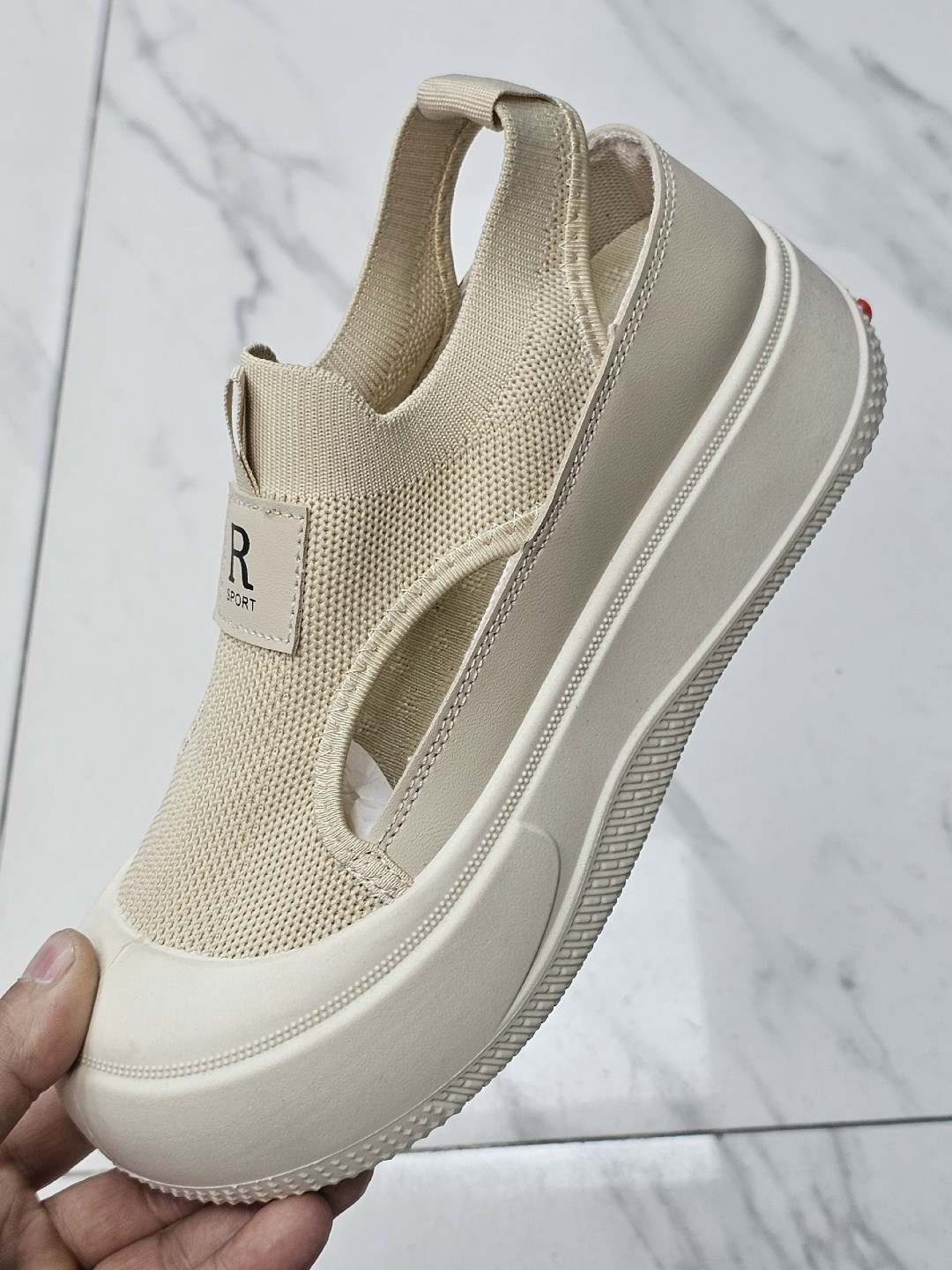 ,кроссовки женскиe,женская ,повседневные кроссовки,обуви