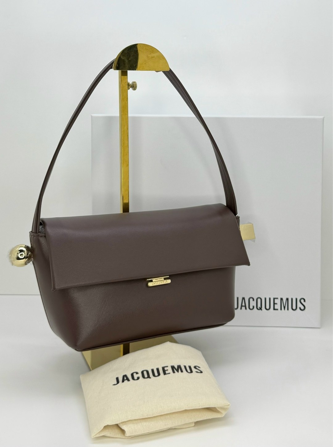 сумка jacquemus,jacquemus сумка на плечо хобо,jacquemus сумка на плечо,сумка женская jacquemus,сумка jacquemus черная