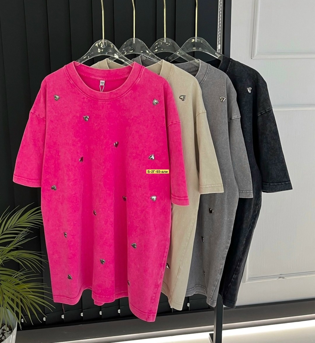 футболка женская варенка оверсайз,футболочка в стиле оверсайз,женская футболка оверсайз,футболка оверсайз со стразами камнями серая mesale,футболка оверсайз со стразам